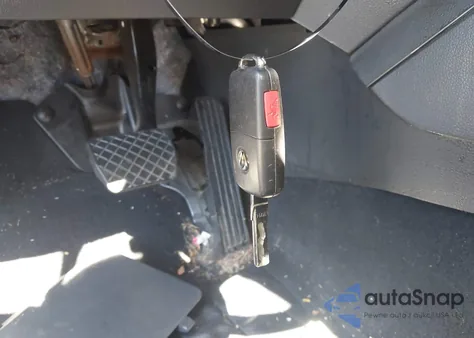 2018 Volkswagen Jetta 1.4T S z USA, uszkodzony, nr VIN 3VW2B7AJ8JM211042